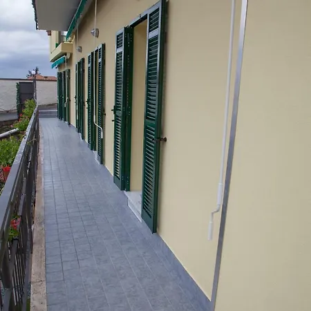 Casa Delle Ginestre Bike Lägenhetshotell Sanremo