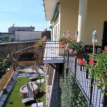 Casa Delle Ginestre Bike Aparthotel Sanremo