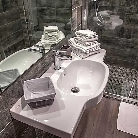 Casa Delle Ginestre Bike 3* Sanremo